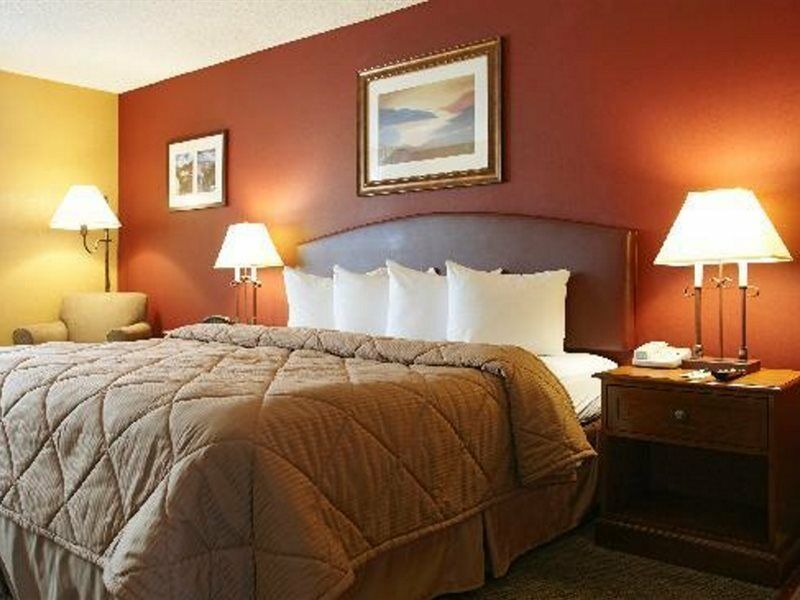 Quality Inn And Suites Boulder Creek Exterior foto